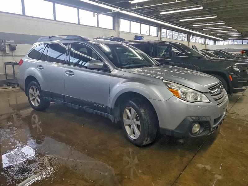 Photo 4 from auction – 2013 SUBARU OUTBACK 2. with VIN 4S4BRCGC8D3201029
