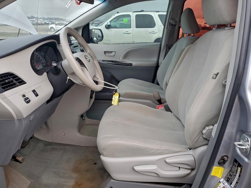 Photo 7 from auction – 2012 TOYOTA SIENNA with VIN 5TDZK3DC3CS214554