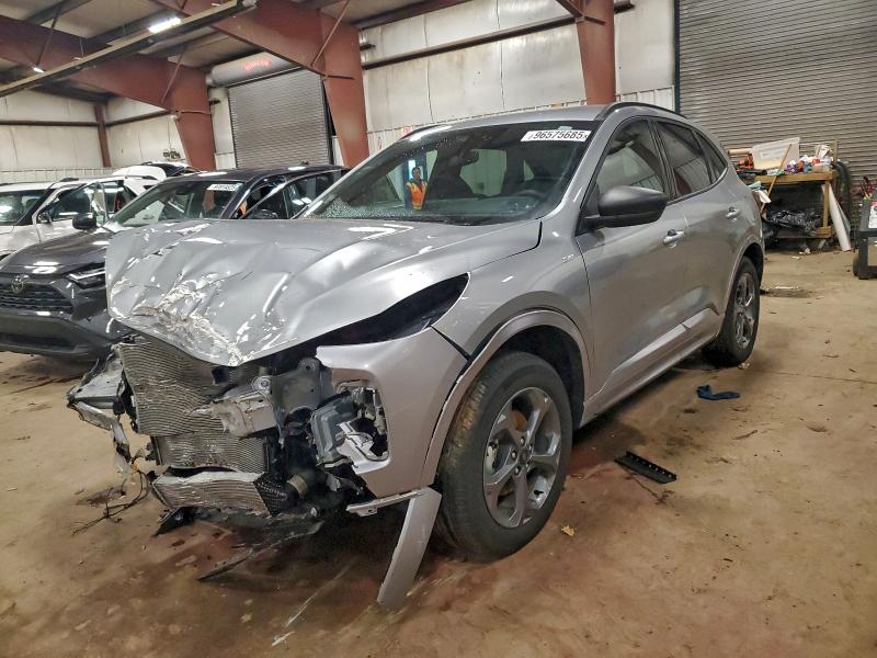 FORD ESCAPE ST 2024 مع رقم تعريف المركبة 1FMCU9MN6RUA81776 - صورة من المزاد