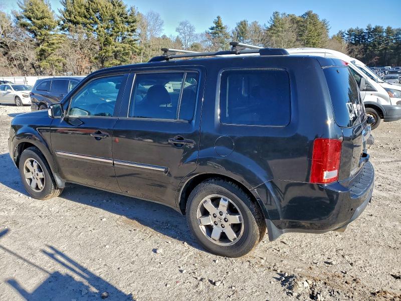 Photo 2 from auction – 2011 HONDA PILOT TOUR with VIN 5FNYF4H93BB039276