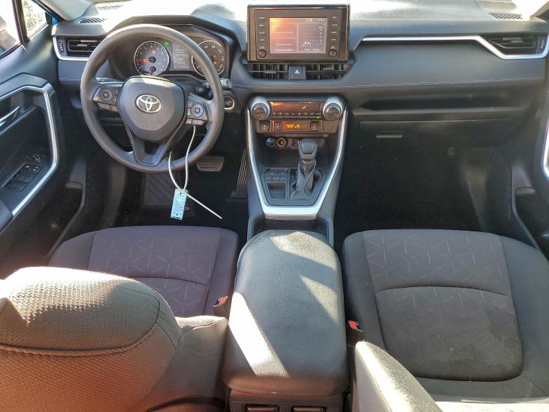 Photo 8 from auction – 2019 TOYOTA RAV4 XLE with VIN 2T3W1RFV2KC016750