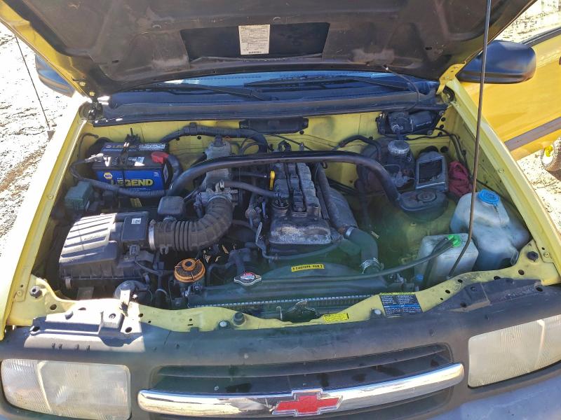 Photo 12 from auction – 2002 CHEVROLET TRACKER with VIN 2CNBJ13C926947299