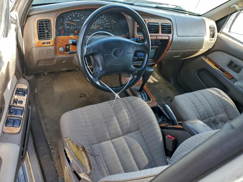 Photo 8 from auction – 1998 TOYOTA 4RUNNER with VIN JT3GM84R6W0027243