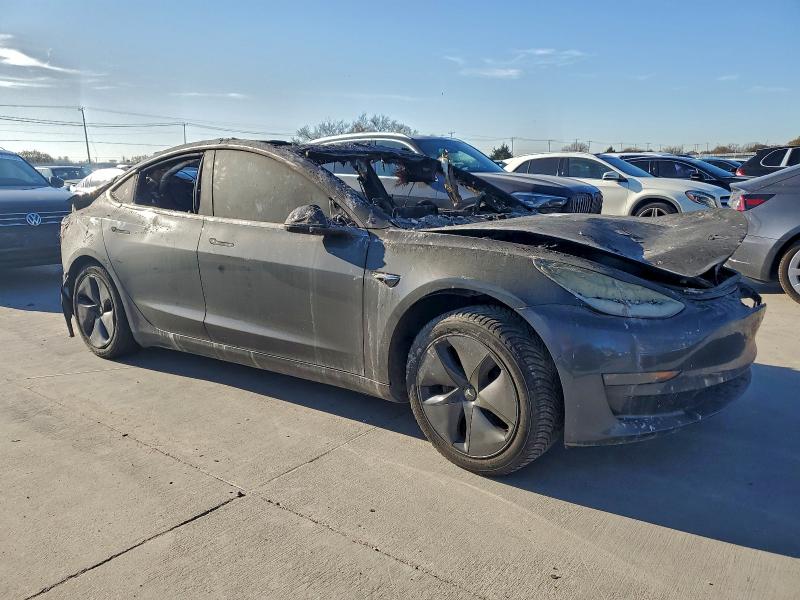 Photo 4 from auction – 2018 TESLA MODEL 3 with VIN 5YJ3E1EA6JF025803