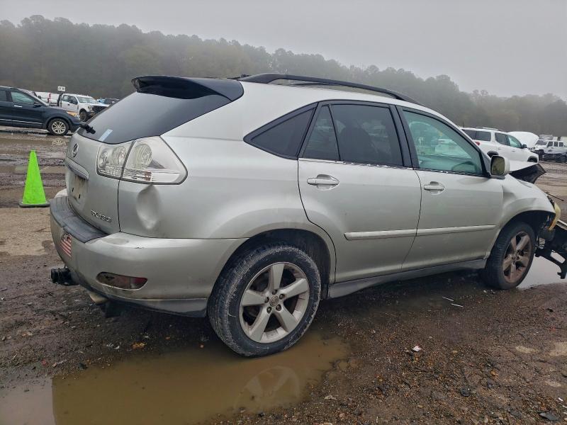 Photo 3 from auction – 2005 LEXUS RX 330 with VIN 2T2GA31U65C026545
