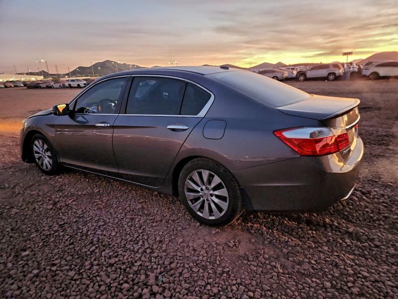Photo 2 from auction – 2014 HONDA ACCORD EXL with VIN 1HGCR2F84EA098562