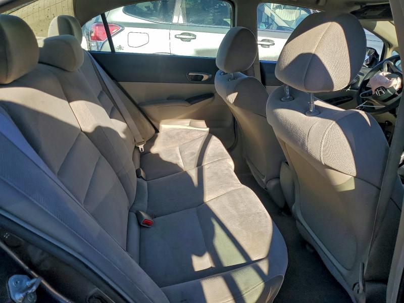 Photo 10 from auction – 2010 HONDA CIVIC LX with VIN 19XFA1F57AE018648