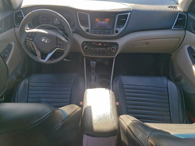 Photo 8 from auction – 2016 HYUNDAI TUCSON SE with VIN KM8J23A40GU200313