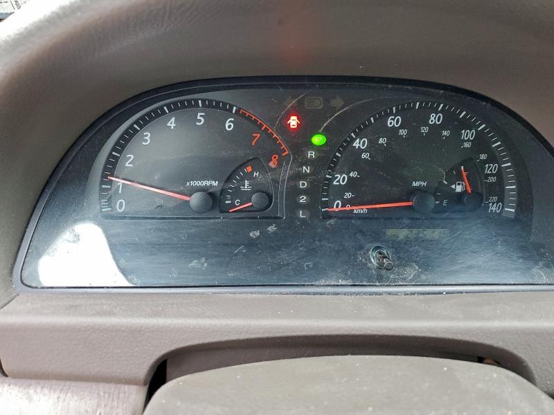 Photo 9 from auction – 2002 TOYOTA CAMRY LE with VIN 4T1BF30K42U528822