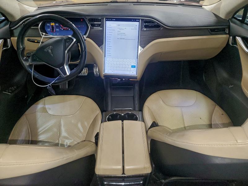 Photo 8 from auction – 2012 TESLA MODEL S with VIN 5YJSA1DN9CFS00947