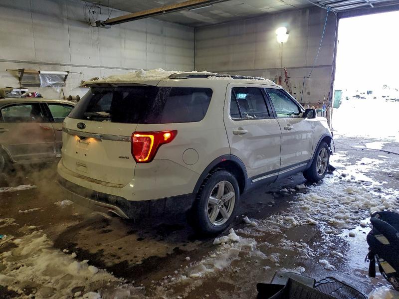 Photo 3 from auction – 2017 FORD EXPLORER X with VIN 1FM5K8D85HGA59865