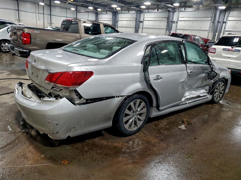 Photo 3 from auction – 2011 TOYOTA AVALON BAS with VIN 4T1BK3DB6BU396555