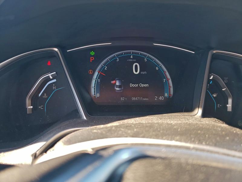 Photo 9 from auction – 2018 HONDA CIVIC EX with VIN JHMFC1F32JX039012