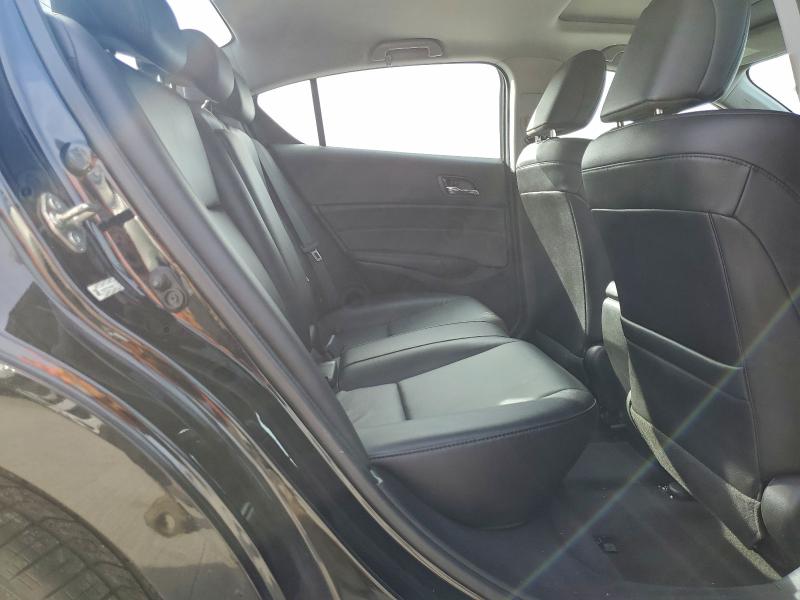 Photo 10 from auction – 2017 ACURA ILX BASE W with VIN 19UDE2F37HA006403