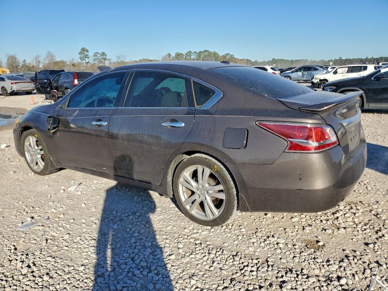 Photo 2 from auction – 2015 NISSAN ALTIMA 3.5 with VIN 1N4BL3AP5FC166363