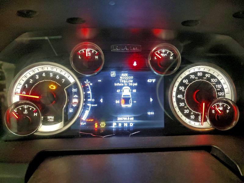 Photo 9 from auction – 2015 RAM 1500 with VIN 1C6RR7LT8FS787084