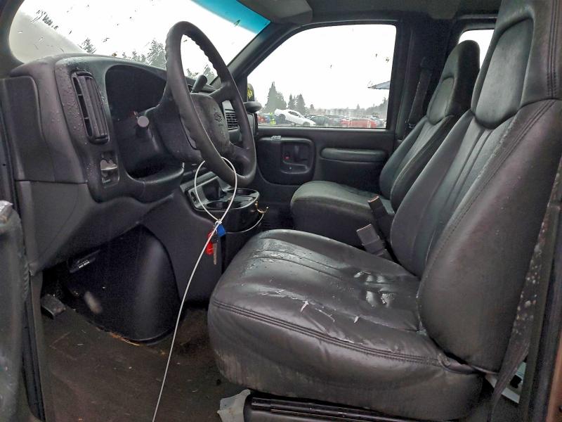 Photo 7 from auction – 2002 CHEVROLET EXPRESS G3 with VIN 1GAHG39R921149448