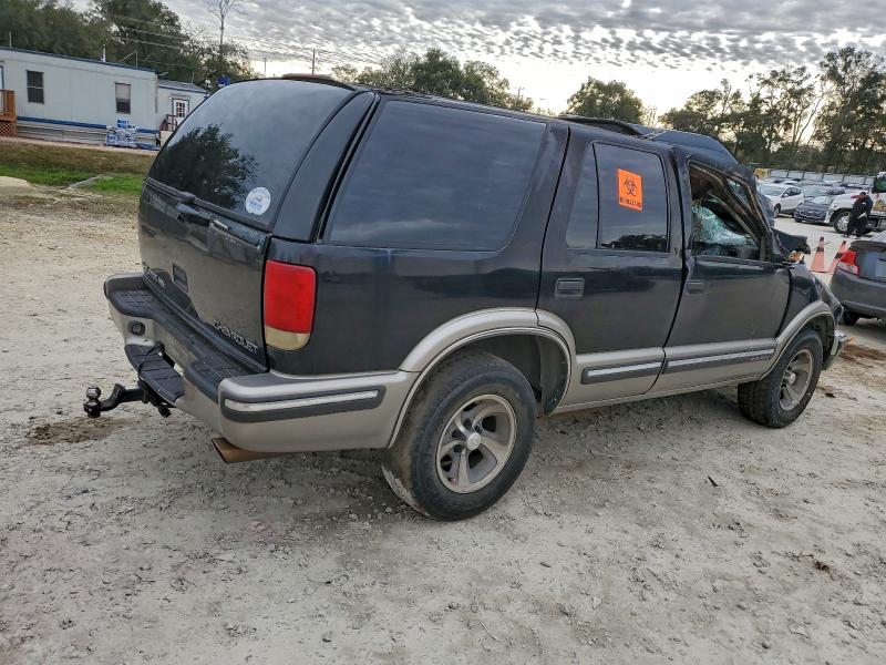 Foto 3 de la subasta – 1998 CHEVROLET BLAZER con VIN 1GNCS13W2W2253225