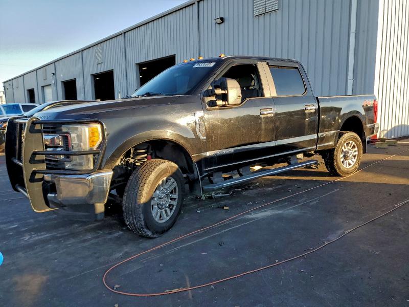 FORD F250 SUPER 2017 with VIN 1FT7W2BT4HED04270 - Photo from auction
