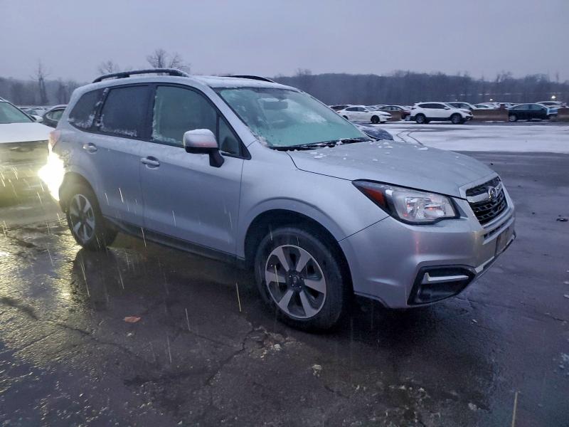 Photo 4 from auction – 2018 SUBARU FORESTER 2 with VIN JF2SJAGC4JH423406