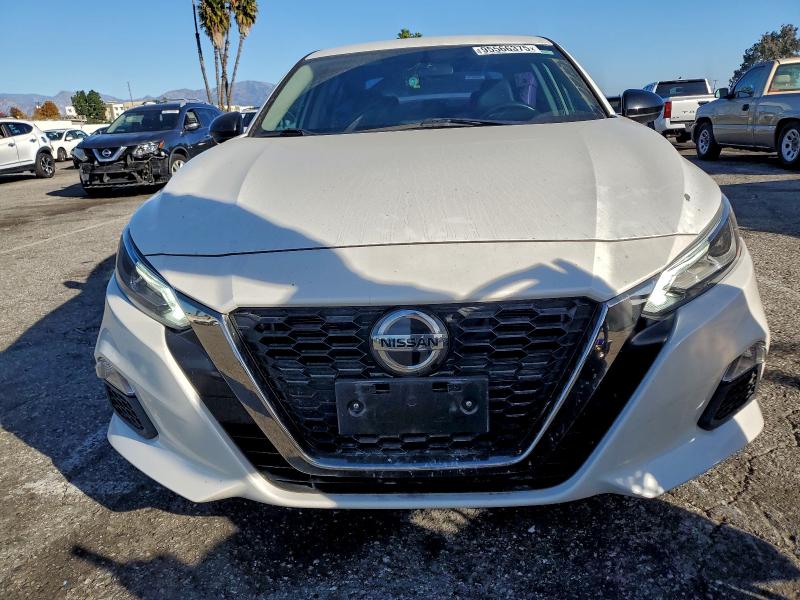 Photo 5 from auction – 2019 NISSAN ALTIMA SR with VIN 1N4BL4CV6KN307649