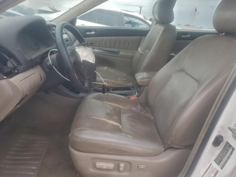 Photo 7 from auction – 2004 TOYOTA CAMRY with VIN JTDBA32K440015077