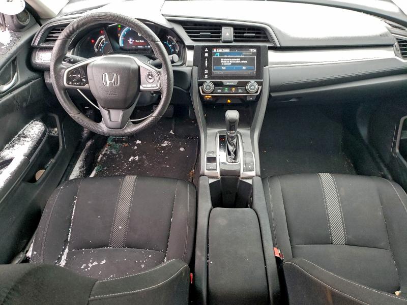 Photo 8 from auction – 2016 HONDA CIVIC LX with VIN 2HGFC2F59GH032808