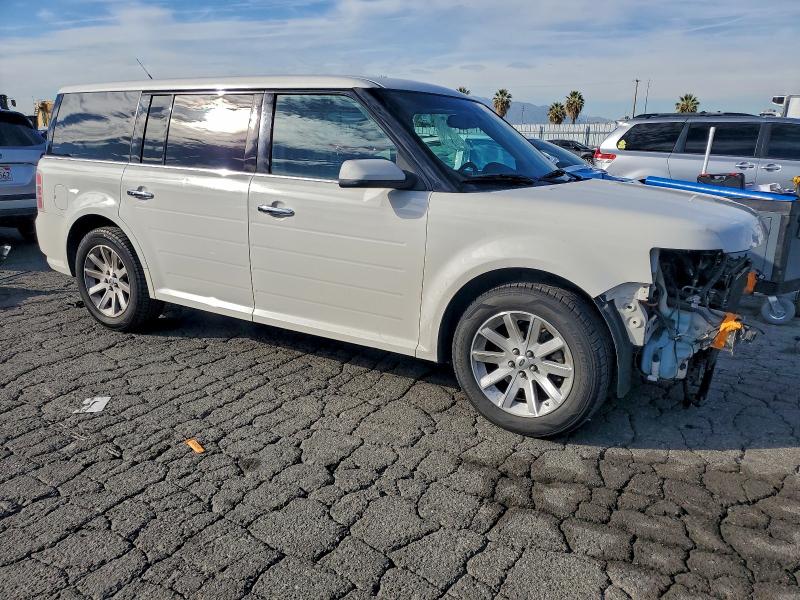 Photo 4 from auction – 2010 FORD FLEX SEL with VIN 2FMGK5CC2ABB30532