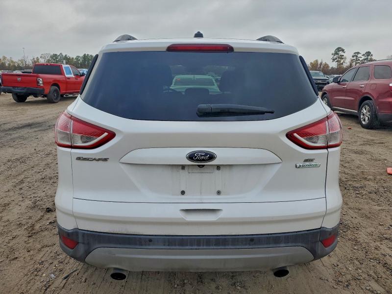 Photo 6 from auction – 2016 FORD ESCAPE SE with VIN 1FMCU0GX4GUA09416
