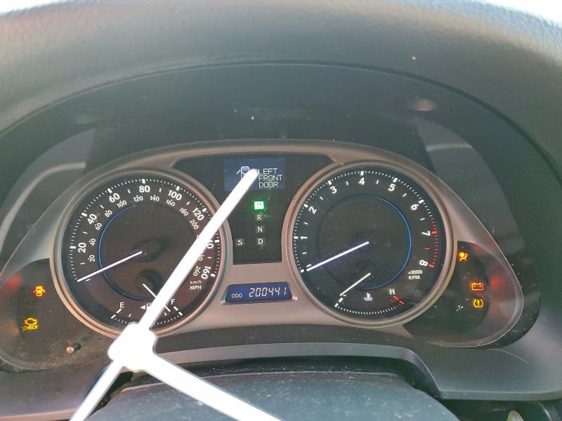 Photo 9 from auction – 2006 LEXUS IS 250 with VIN JTHCK262862001453