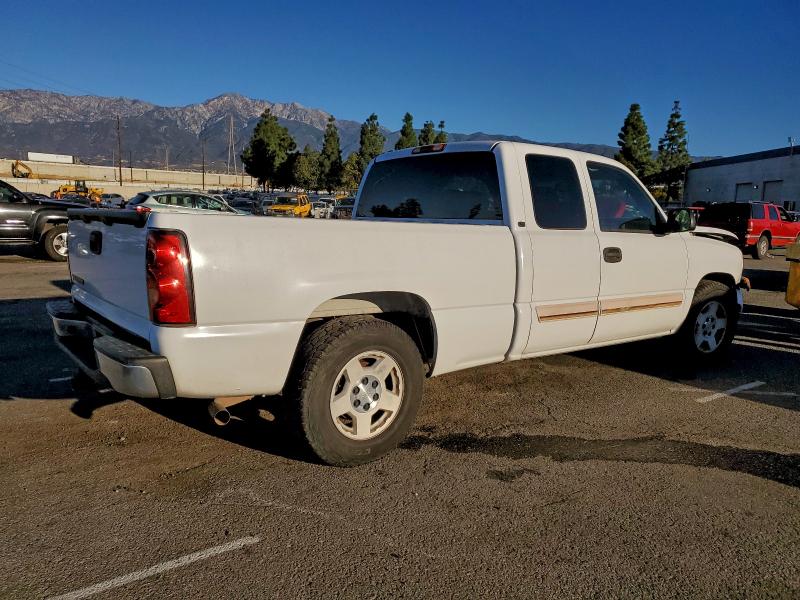 Photo 3 from auction – 2006 CHEVROLET SILVERADO with VIN 1GCEC19Z96Z203414