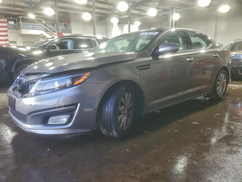 KIA OPTIMA EX 2015 with VIN 5XXGN4A76FG361825 - Photo from auction