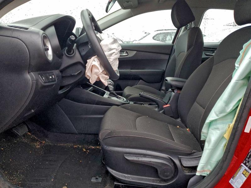 Photo 7 from auction – 2019 KIA FORTE FE with VIN 3KPF24AD8KE074550