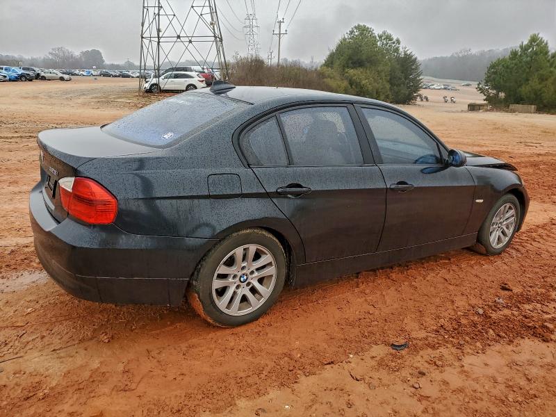 Zdjęcie 3 z aukcji – 2006 BMW 325 I z VIN WBAVB13506PT08554