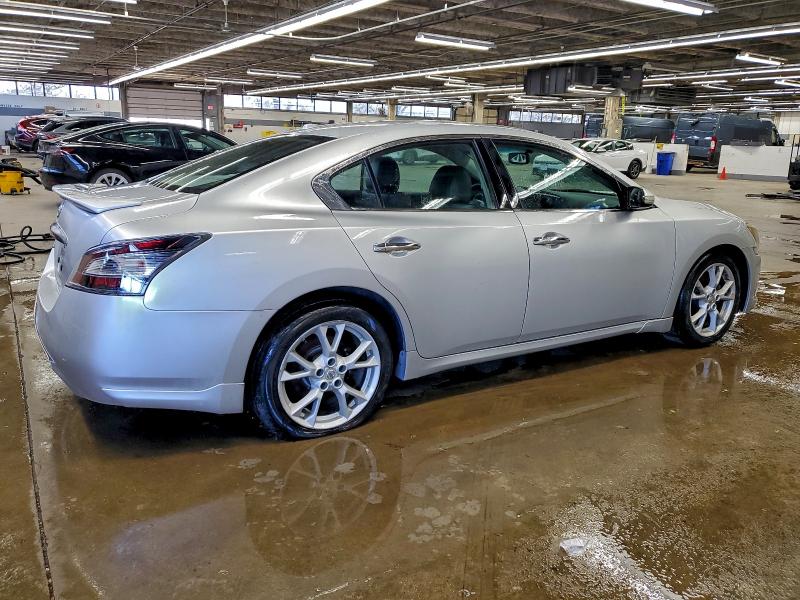 Photo 3 from auction – 2014 NISSAN MAXIMA S with VIN 1N4AA5AP9EC497801
