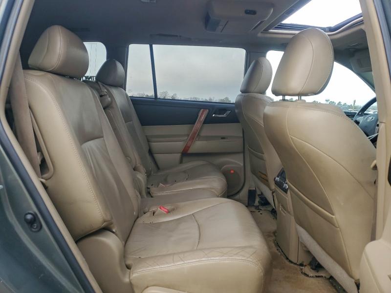 Photo 11 from auction – 2010 TOYOTA HIGHLANDER with VIN 5TDDK3EH4AS029673