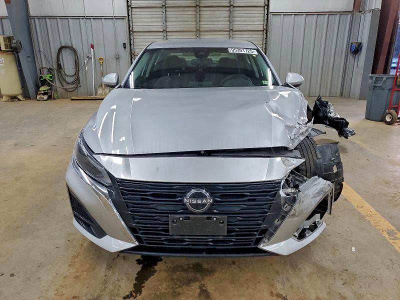 Photo 5 from auction – 2023 NISSAN ALTIMA SV with VIN 1N4BL4DV7PN326779