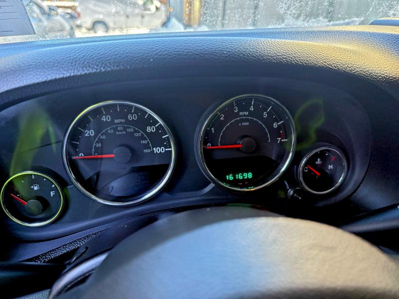 Photo 8 from auction – 2013 JEEP WRANGLER U with VIN 1C4BJWDG0DL504472