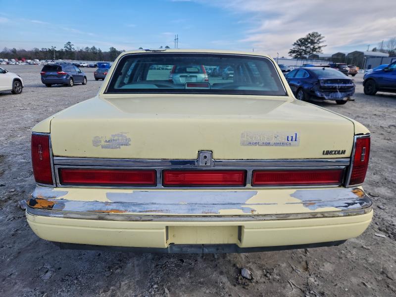 Photo 6 from auction – 1997 LINCOLN TOWN CAR E with VIN 1LNLM81W4VY686910