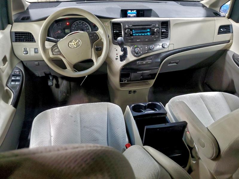 Photo 8 from auction – 2011 TOYOTA SIENNA LE with VIN 5TDKK3DC5BS029941
