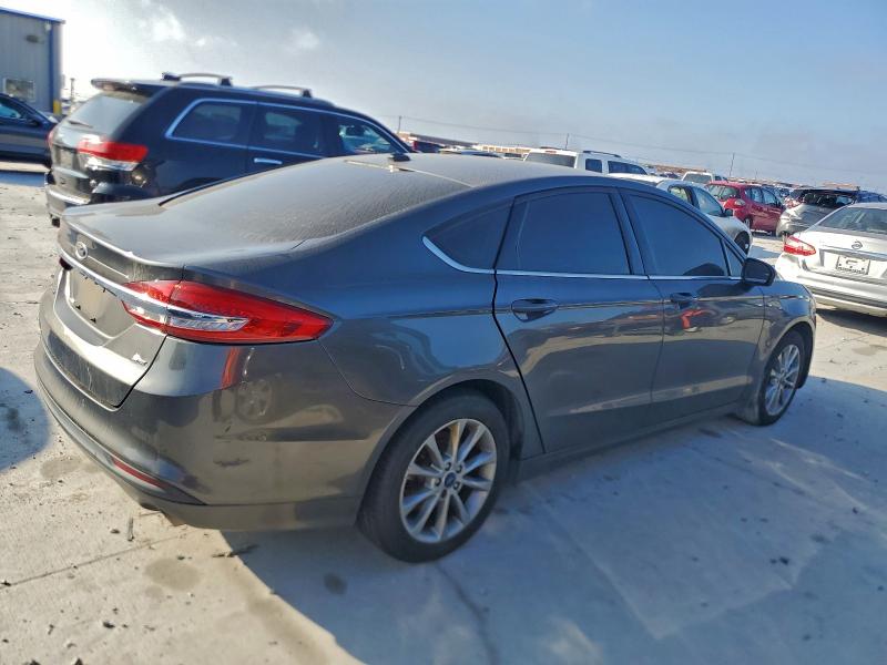 Photo 3 from auction – 2017 FORD FUSION SE with VIN 3FA6P0H73HR335312