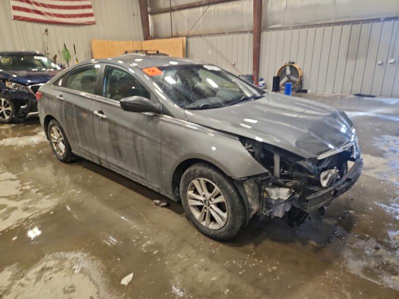 Photo 4 from auction – 2013 HYUNDAI SONATA GLS with VIN 5NPEB4AC4DH718501