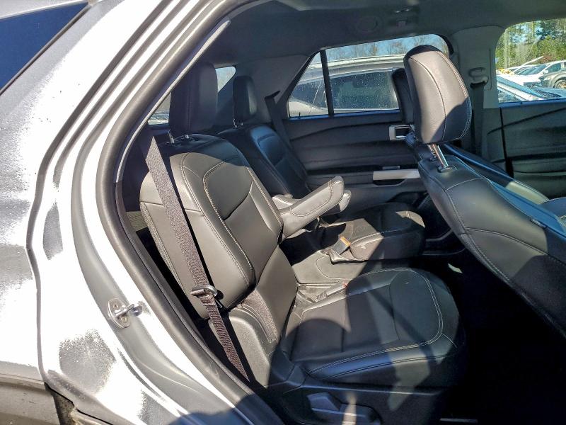 Photo 11 from auction – 2022 FORD EXPLORER X with VIN 1FMSK8DH5NGC00416
