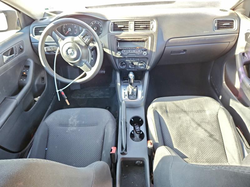 Photo 8 from auction – 2013 VOLKSWAGEN JETTA BASE with VIN 3VW2K7AJ6DM385163