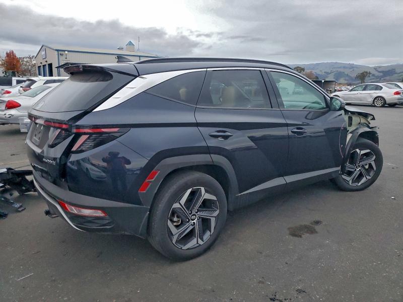Photo 3 from auction – 2023 HYUNDAI TUCSON LIM with VIN KM8JECA12PU135252