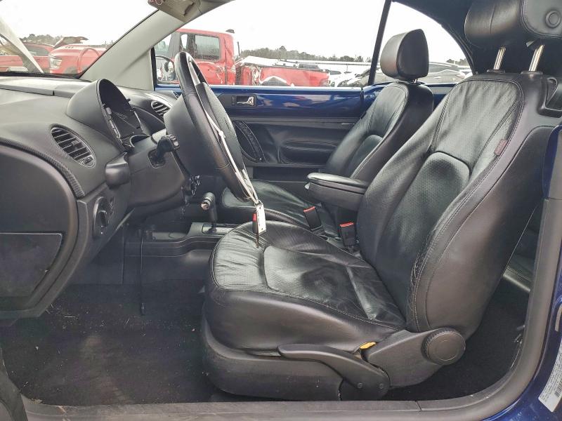 Photo 7 from auction – 2006 VOLKSWAGEN NEW BEETLE with VIN 3VWSF31Y36M308554