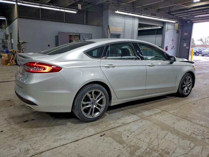 Photo 3 from auction – 2017 FORD FUSION SE with VIN 3FA6P0HD4HR290788