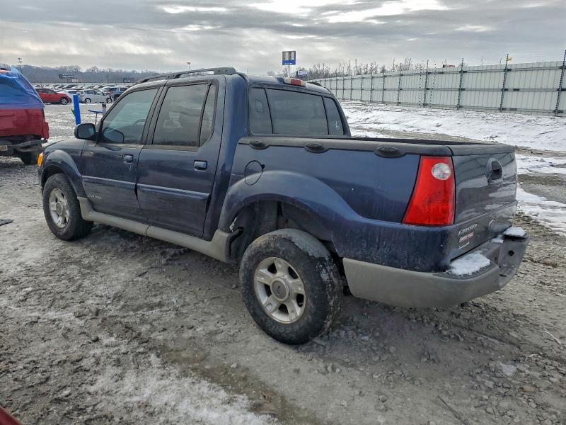 Photo 2 from auction – 2002 FORD EXPLORER S with VIN 1FMZU77E22UD00815