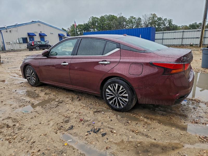 Photo 2 from auction – 2023 NISSAN ALTIMA with VIN 1N4BL4DV9PN382769