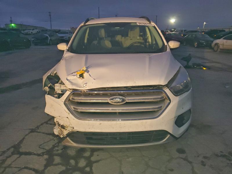Photo 5 from auction – 2018 FORD ESCAPE SE with VIN 1FMCU0G99JUB62530